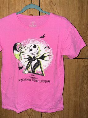 the nightmare before christmas pink t-shirt